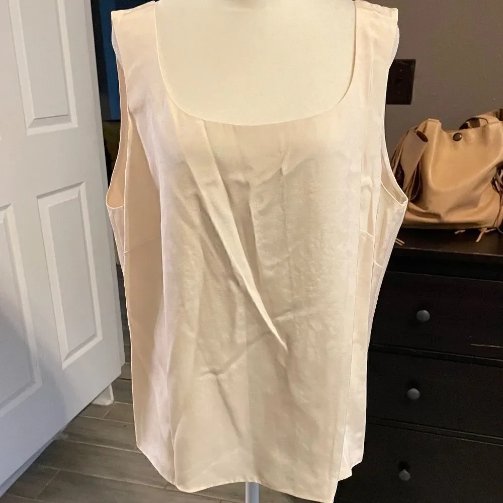 NWOT Lafayette 148 New York Cream Silk Fully Lined Sleeveless Top - 14 - Picture 1 of 10